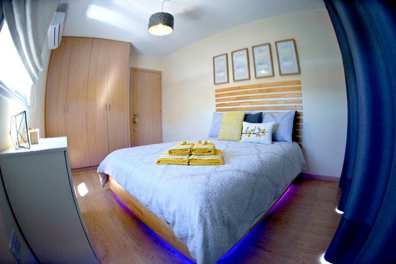 Fat Cow Apartment 101 Larnaca Exterior foto